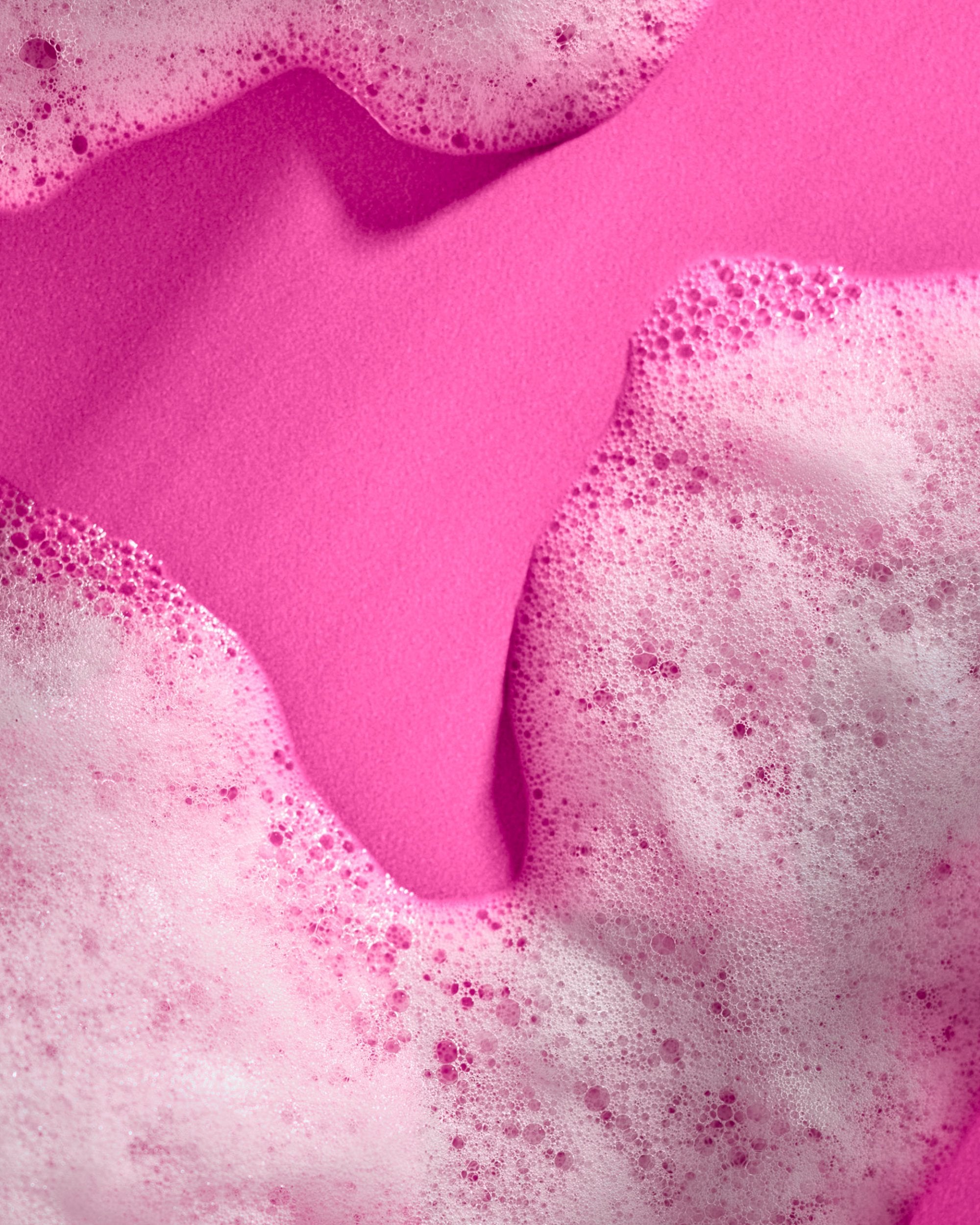 Frankenshine_Foaming_Gel_Wash_smear.jpg