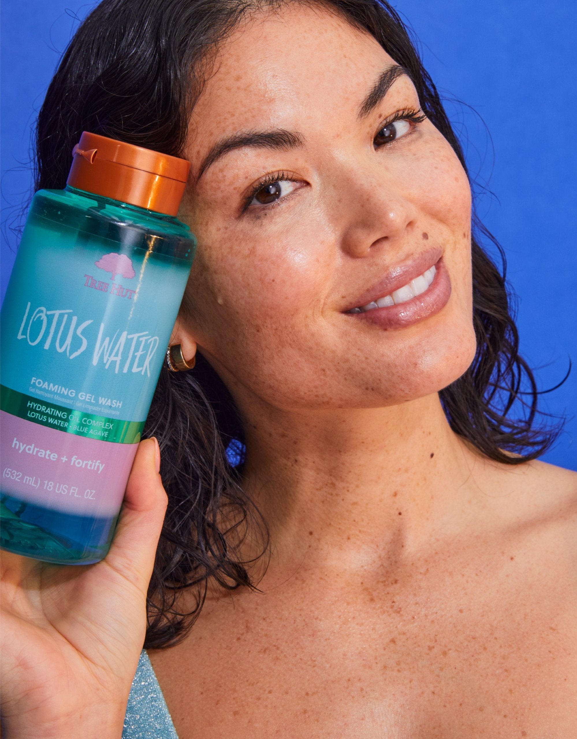 LotusWaterFoamingGelWash3-scaled-1.jpg