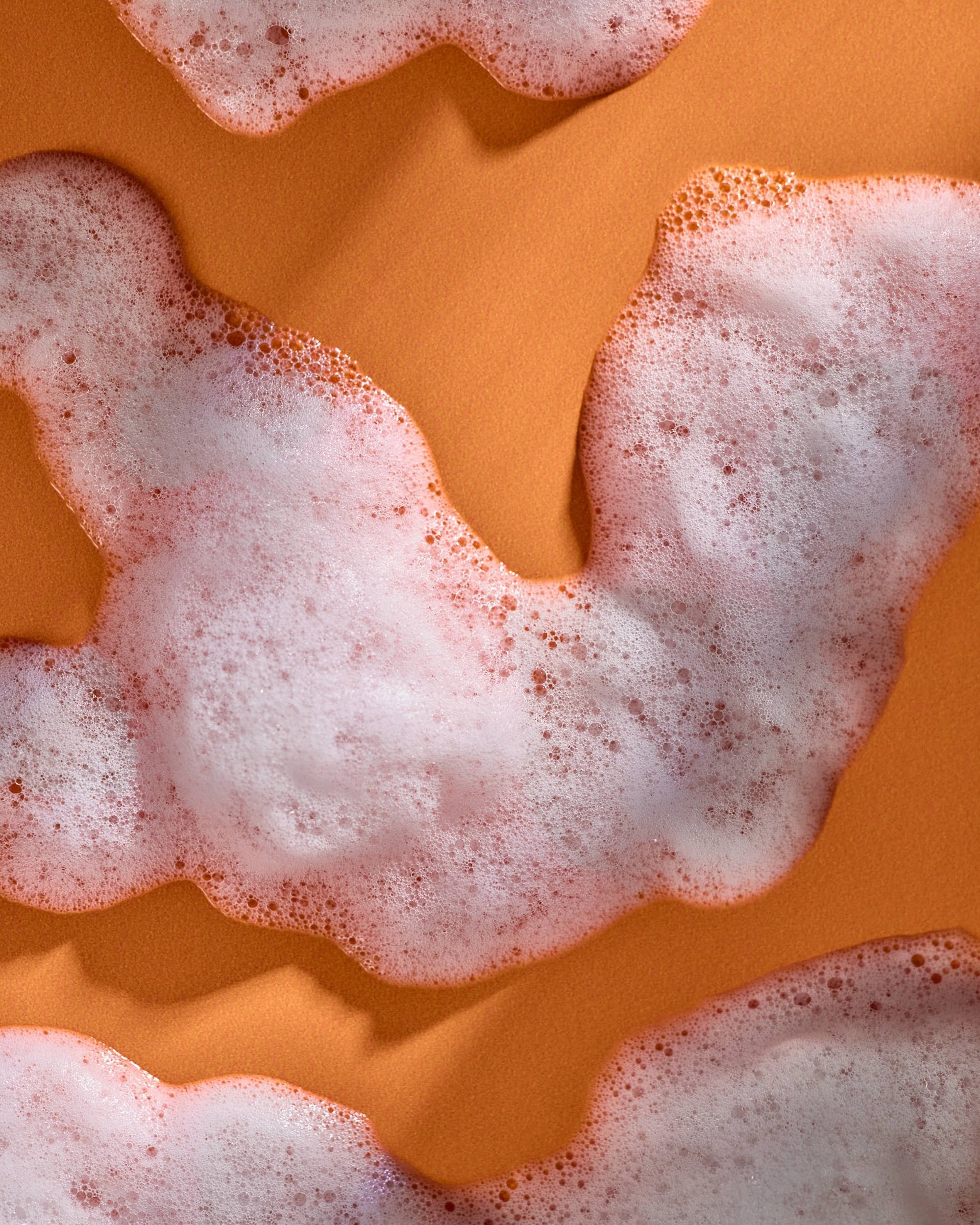 SantalHazeFoamingGelWash_smear.jpg
