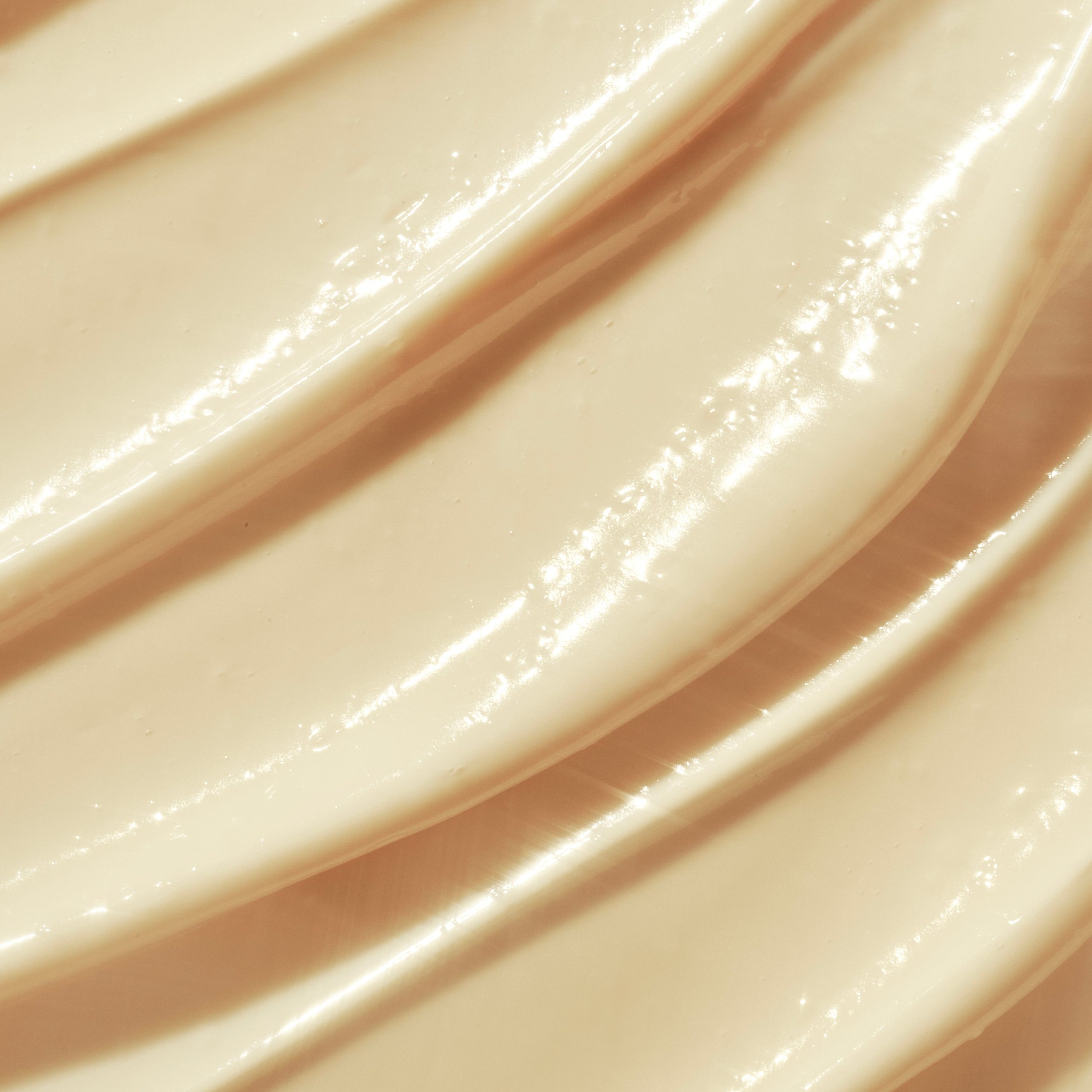 TH_CoreRebrand_CinnamonDolce_HydraglowBodyLotion_Texture_0397_1x1_ba591853-0006-4df0-ab70-66e544e91852-scaled-1.jpg