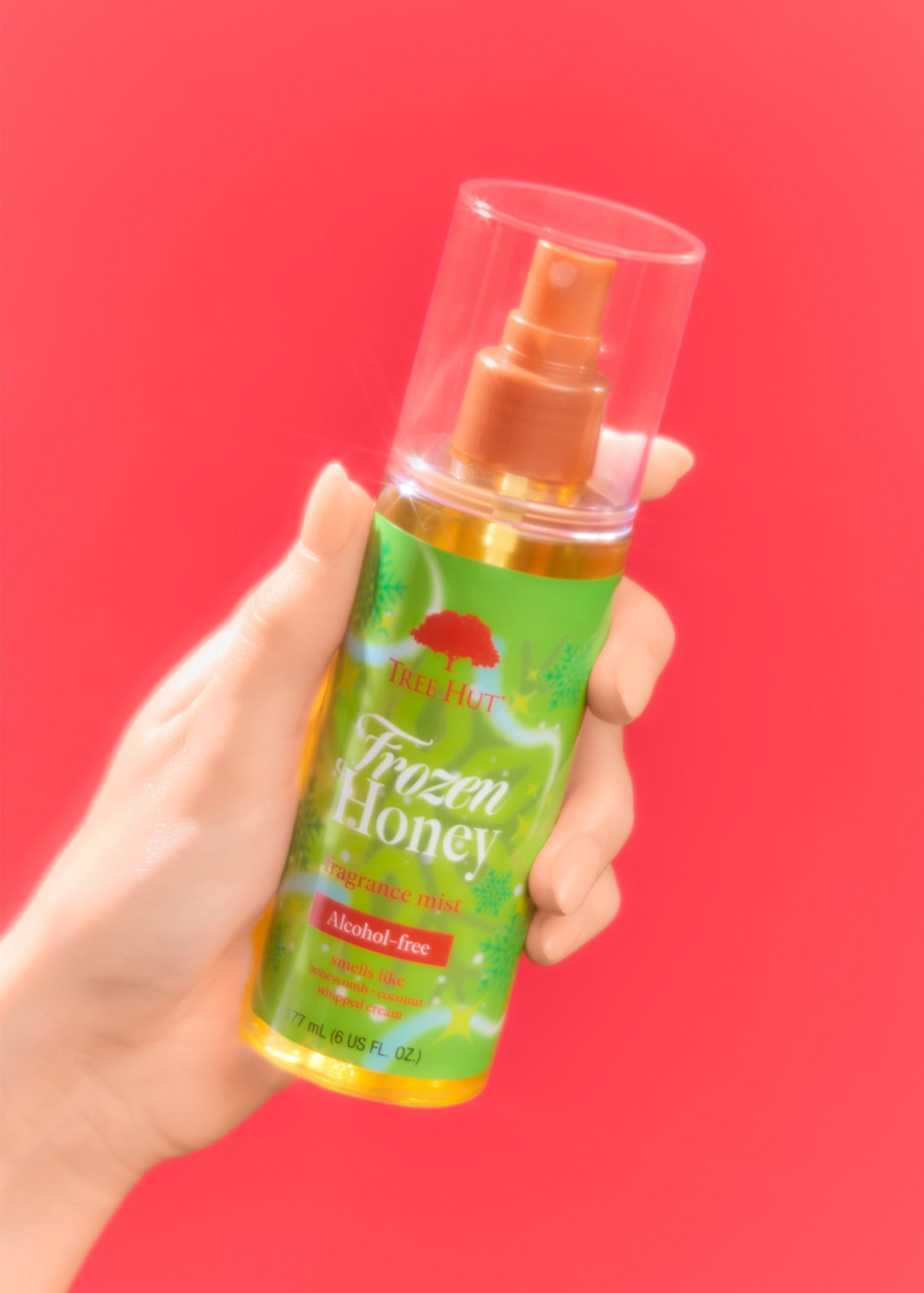 Tree-Hut-FrozenHoney-FragranceMist-InHand-Holiday26-5x7-8486-scaled-1.jpg