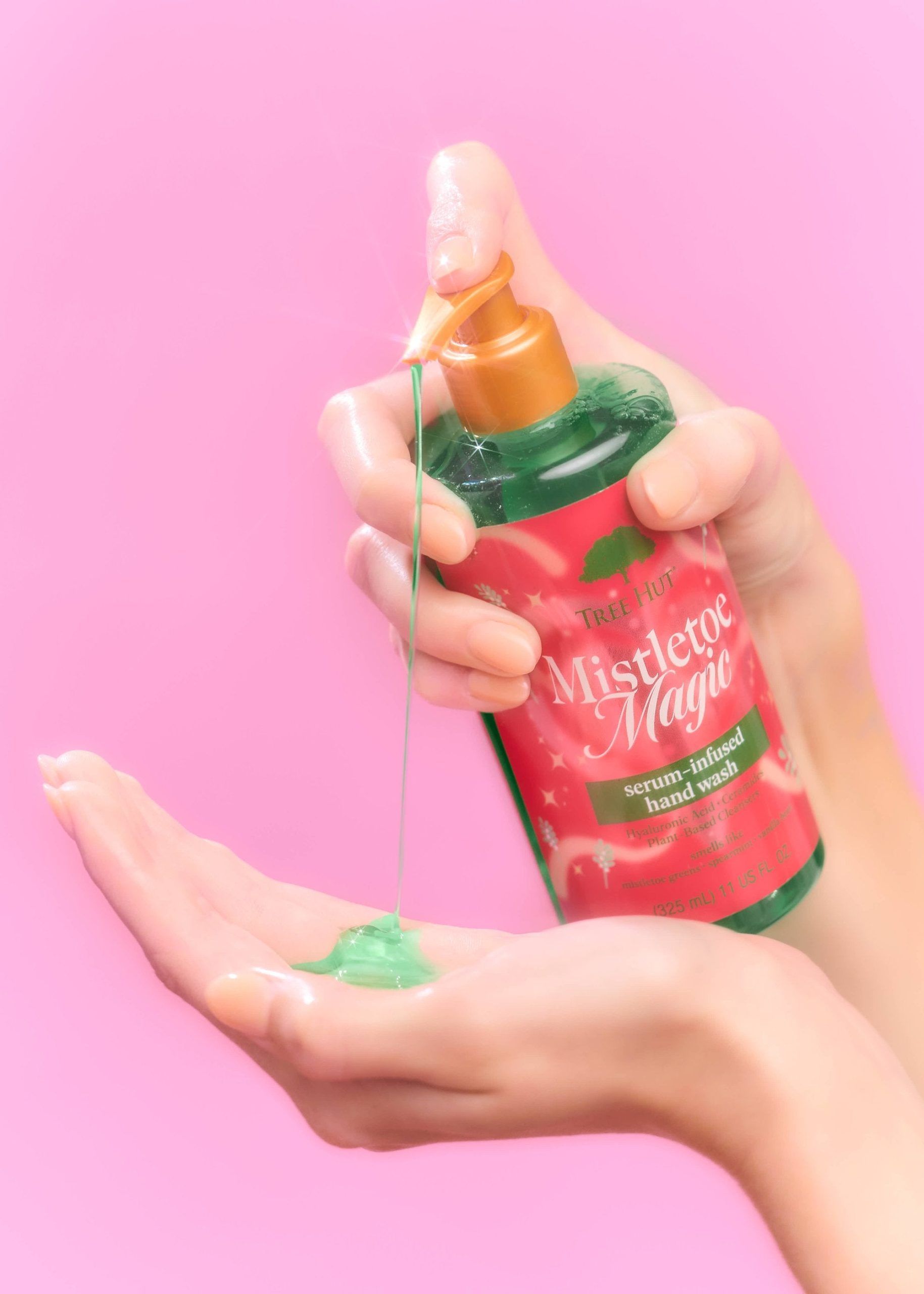 Tree-Hut-MistletoeMagic-HandWash-ASMR-Holiday26-5x7-9807-scaled-1.jpg