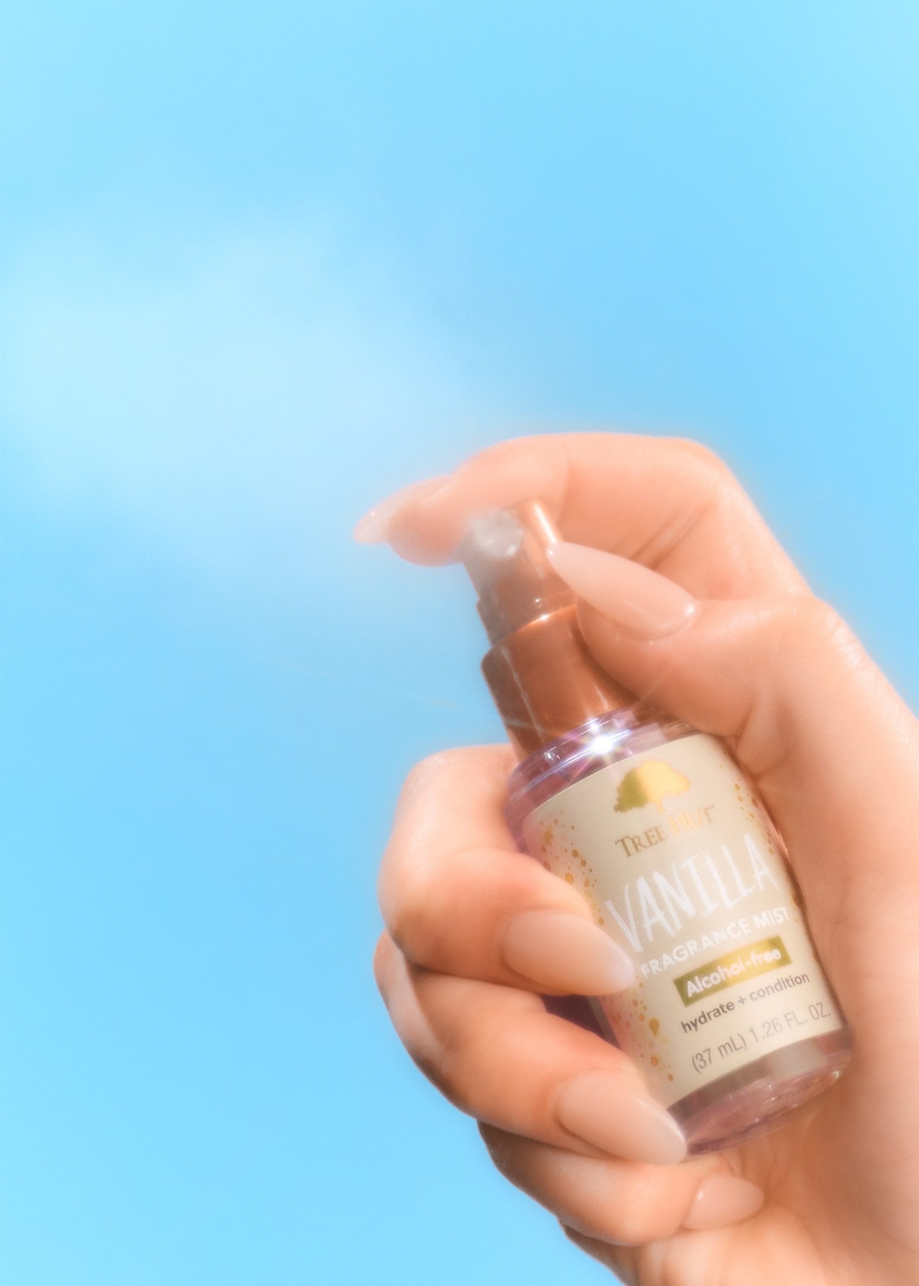 Tree-Hut-Vanilla-Mini-FragranceMist-ASMR-Holiday26-5x7-7284_a6223313-cda6-4eb4-bb41-409b7d0a63ec-scaled-1.jpg