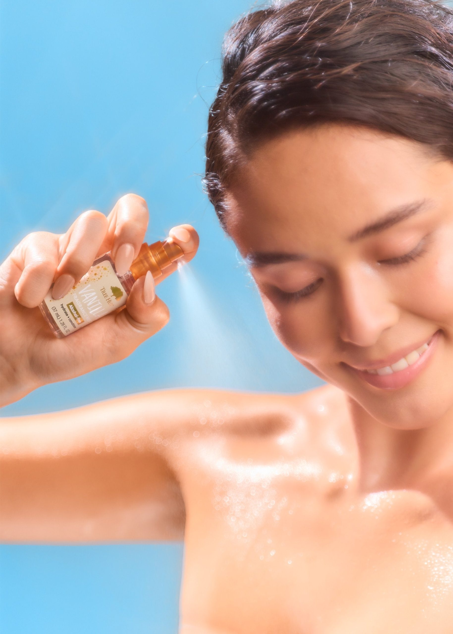 Tree-Hut-Vanilla-Mini-FragranceMist-OnBody-Holiday26-5x7-7345_332639bc-1455-4428-9490-42a4cac00be3-scaled-1.jpg