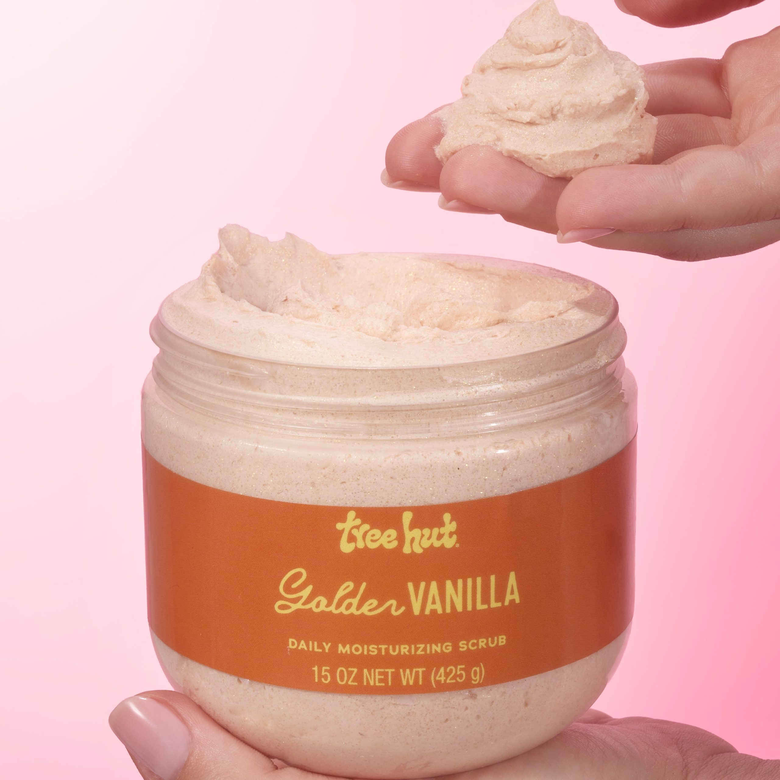 TreeHut_CoreRebrand_GoldenVanilla_DailyMoisturizingScrub_GoopPull_0007_1x1_97b423ba-0071-4d15-bfd3-6c60dc851478-scaled-1.jpg