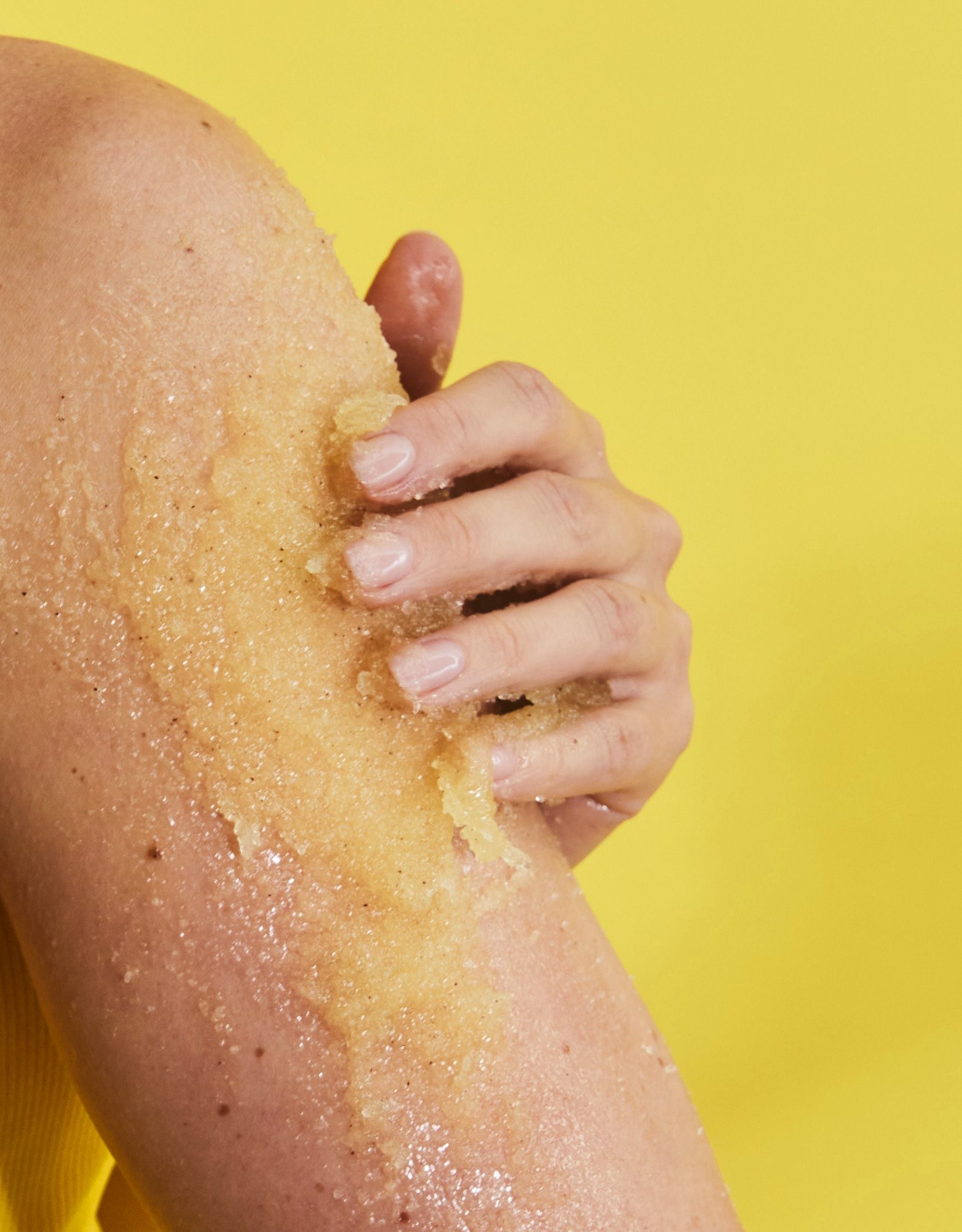 pineapple-shea-sugar-scrub-on-body-scaled-1.jpg