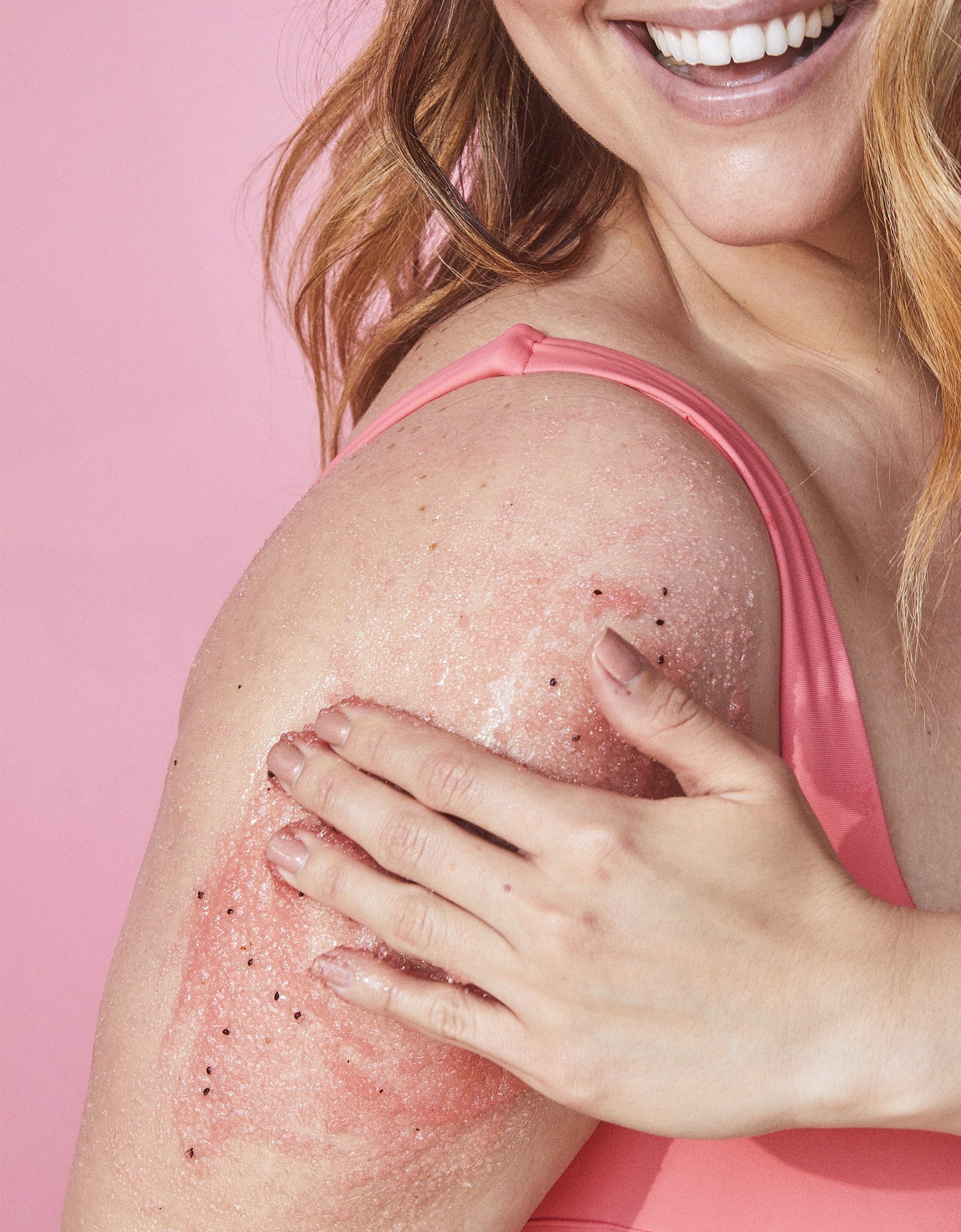 watermelon-shea-sugar-scrub-on-body_cea2805a-9b9f-4405-afb1-eaa6ca695b29-scaled-1.jpg